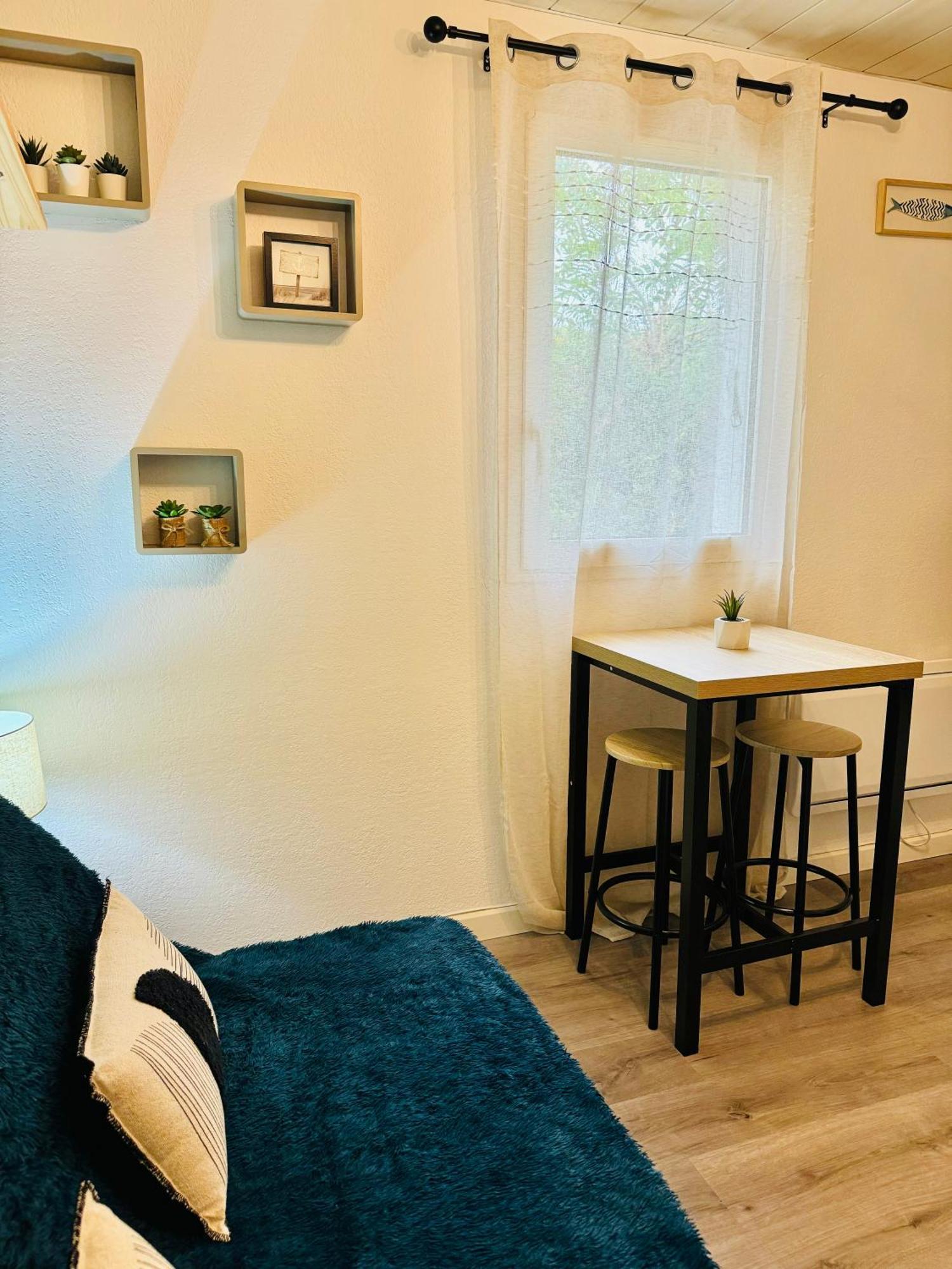 Les Pieds Dans L'Eau Apartment La Seyne-sur-Mer Exterior foto